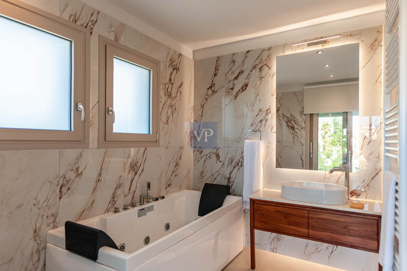 Premium Villa Stunning Ionian Breese Swimming pool, jacuzzi, sauna, 7 bedrooms in exclusive area of Barcelona