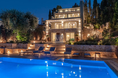 Premium Villa Stunning Ionian Breese Swimming pool, jacuzzi, sauna, 7 bedrooms in exclusive area of Barcelona