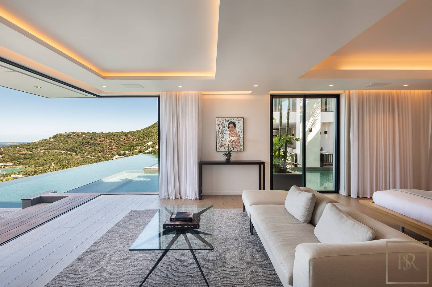 Ultra-Luxury Villa NEO Ultimate Living, Panoramic Sea View, 5 bedrooms in Bellaterra
