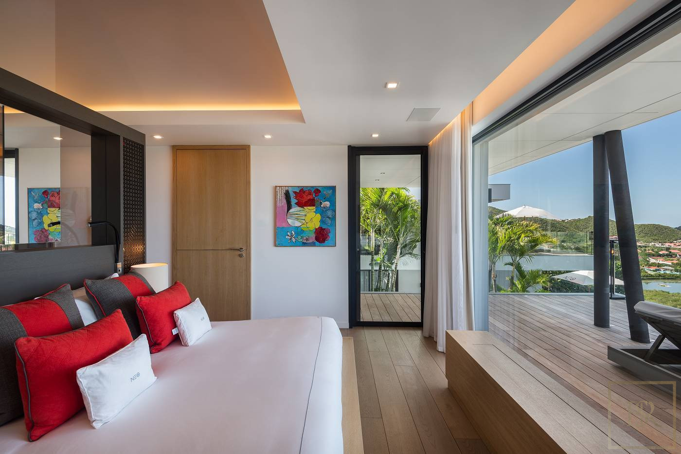 Ultra-Luxury Villa NEO Ultimate Living, Panoramic Sea View, 5 bedrooms in Bellaterra