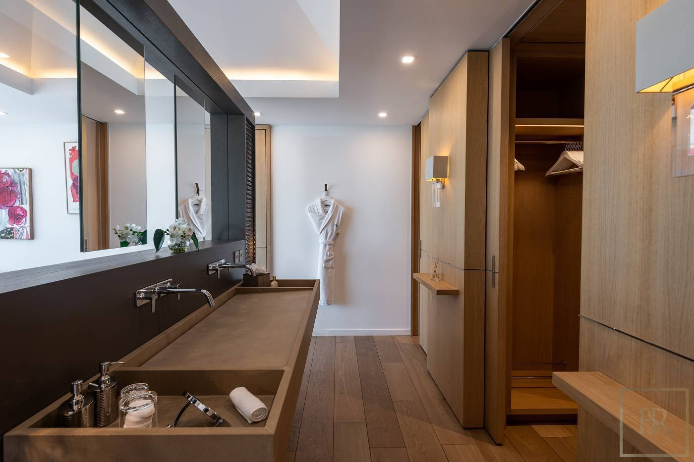 Ultra-Luxury Villa NEO Ultimate Living, Panoramic Sea View, 5 bedrooms in Bellaterra