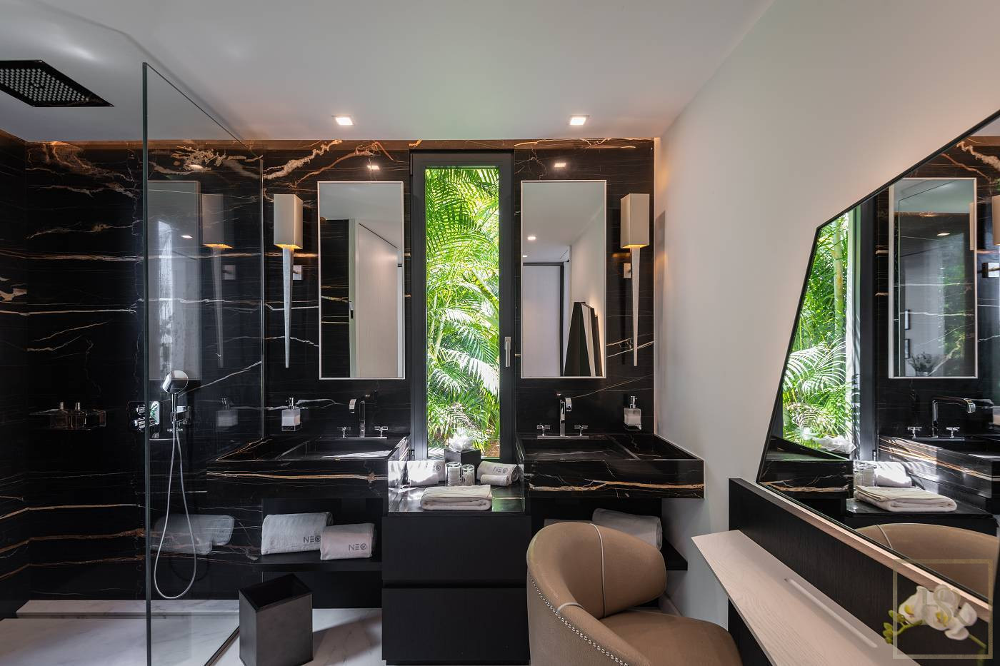 Ultra-Luxury Villa NEO Ultimate Living, Panoramic Sea View, 5 bedrooms in Bellaterra