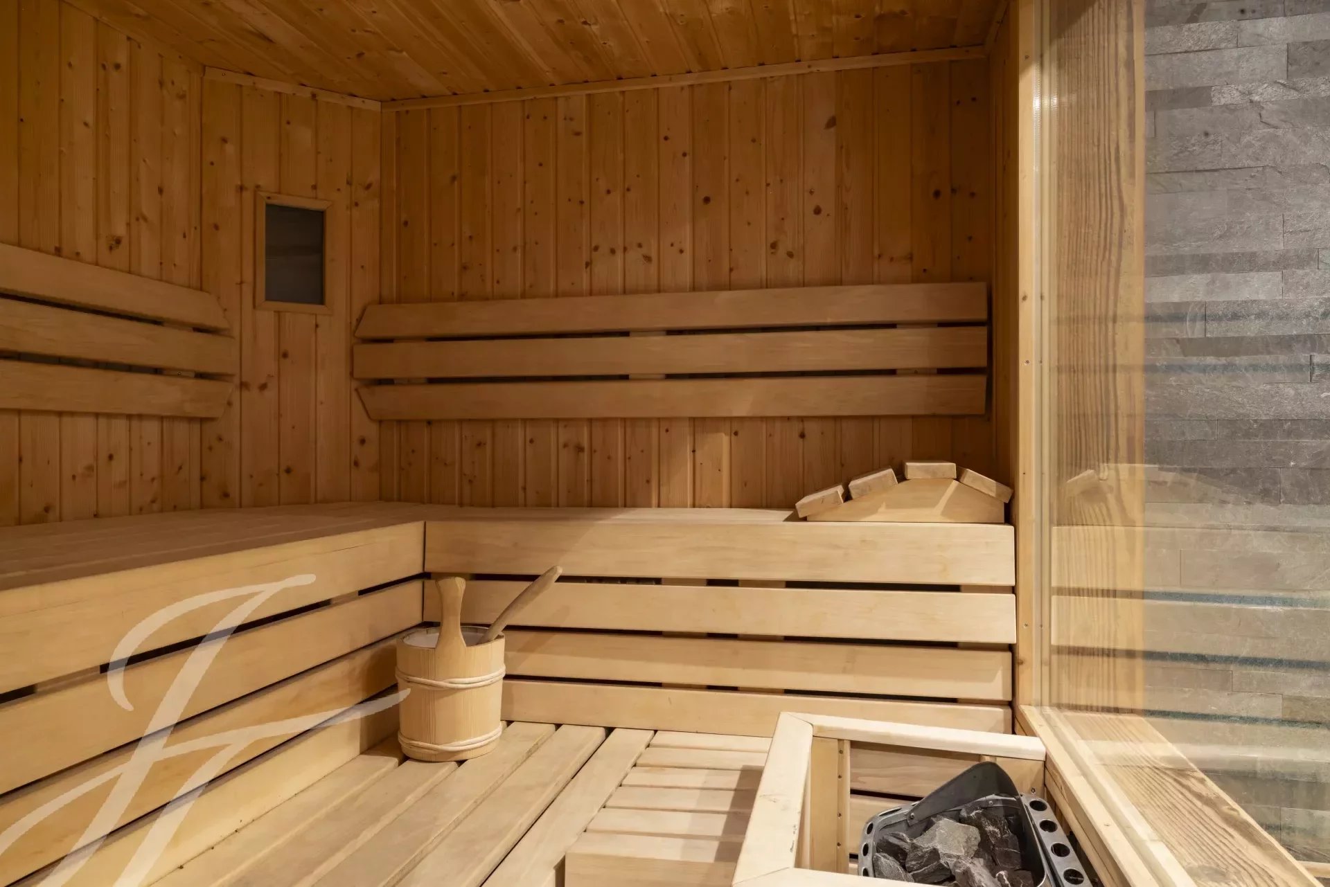 Luxury Chalet between the Médran and Rouge slopes sauna, Jacuzzi, 4 bedrooms in Verbier - Barcelona, Garcia