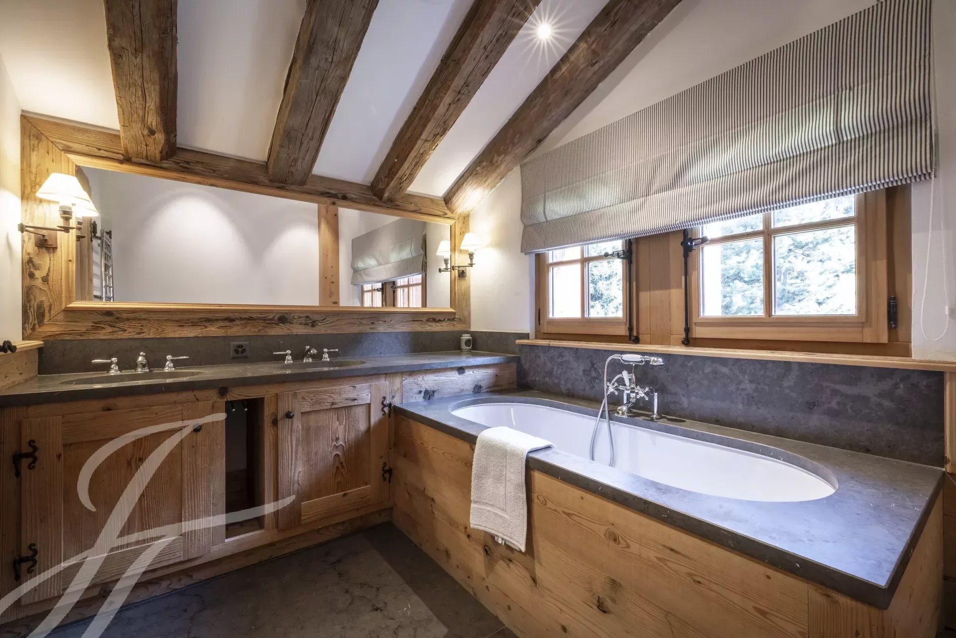 Luxury Chalet between the Médran and Rouge slopes sauna, Jacuzzi, 4 bedrooms in Verbier - Barcelona, Garcia