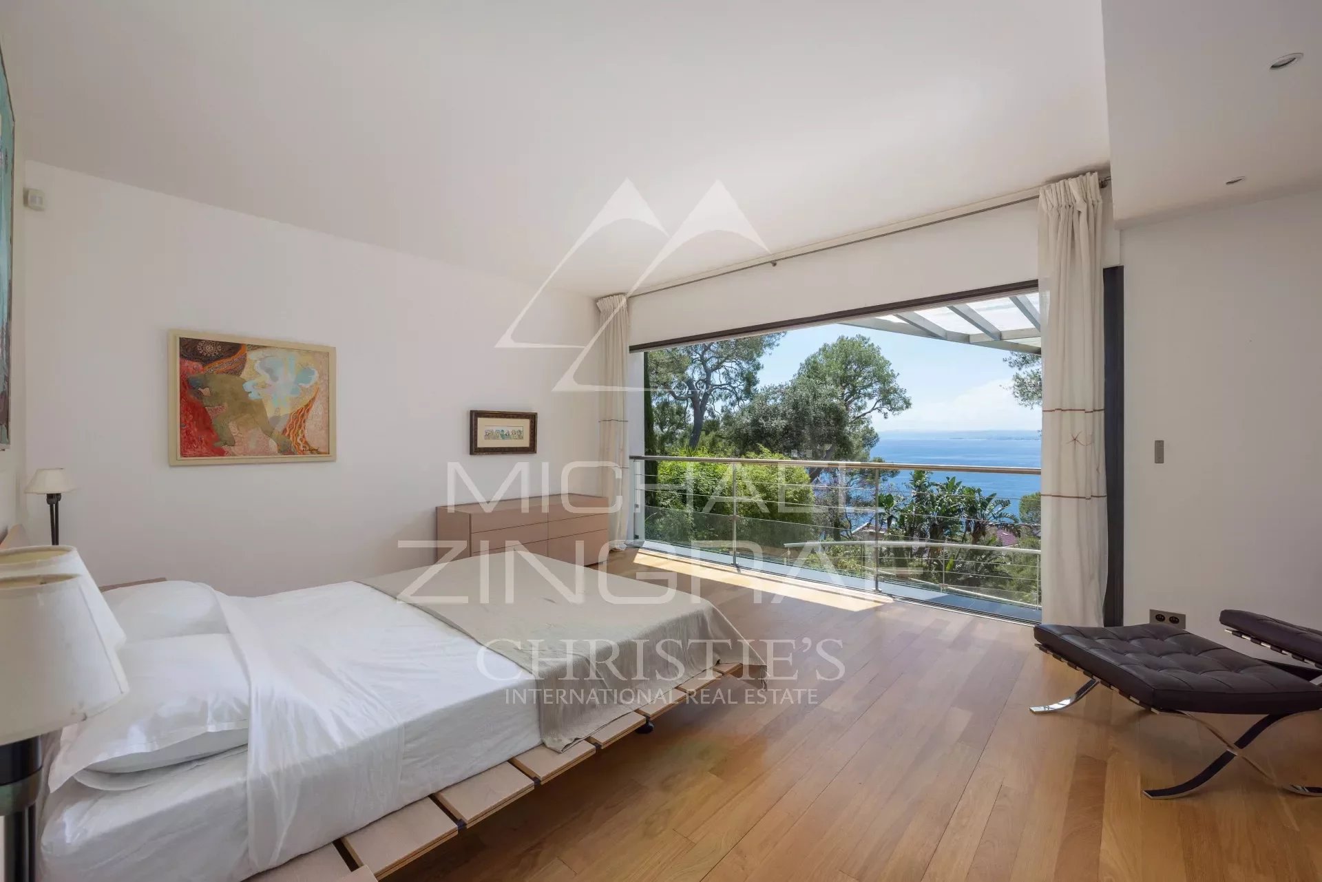 Architectural Villa Breathtaking view of the Bay Villefranche exceptional panorama, 5 bedrooms in Cabrera de Mar