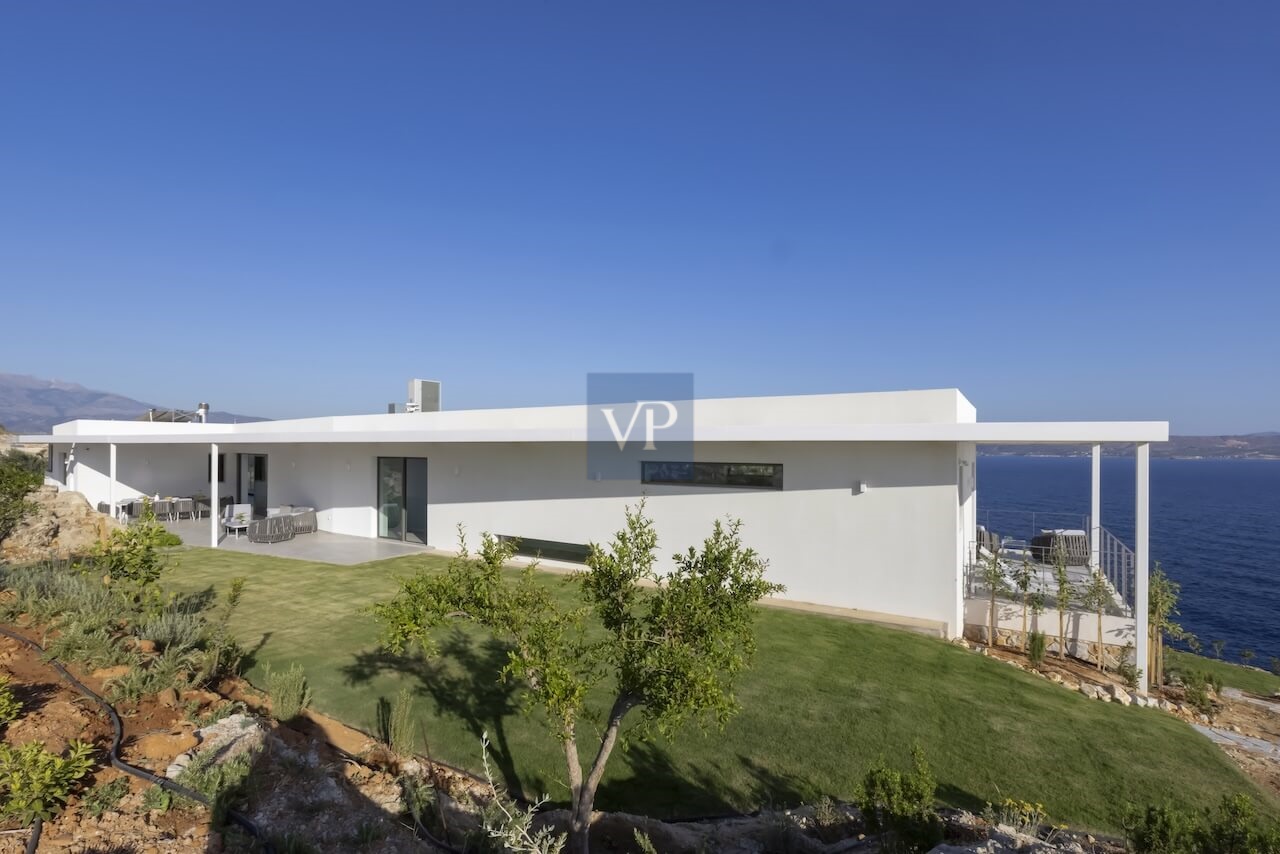Luxury Villa Aoria Seafront, 5 bedrooms in  -